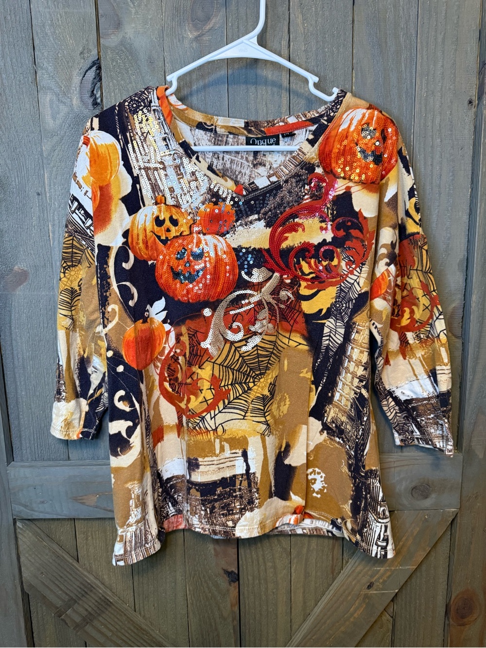 Orange Pumpkin Print Long-Sleeve V-Neck Top by Onque Casual